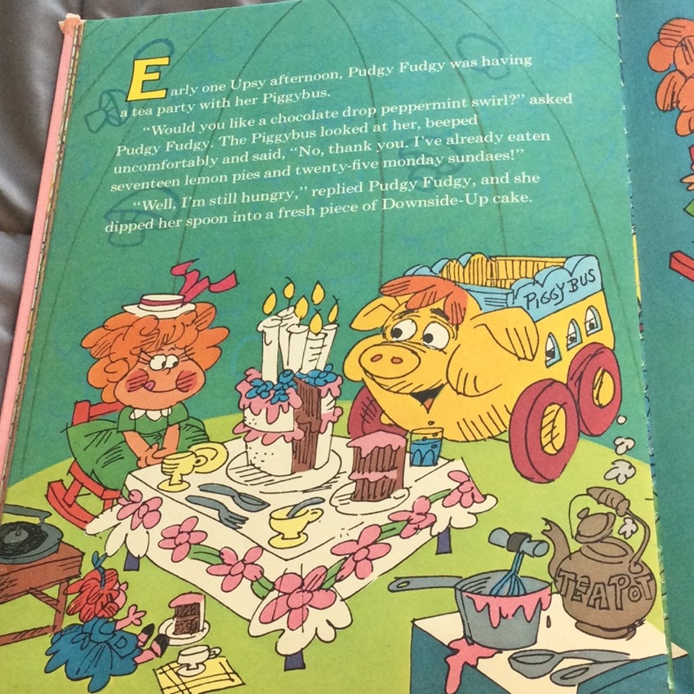 Vintage Upsy Downey storybook - Picture 11 of 12